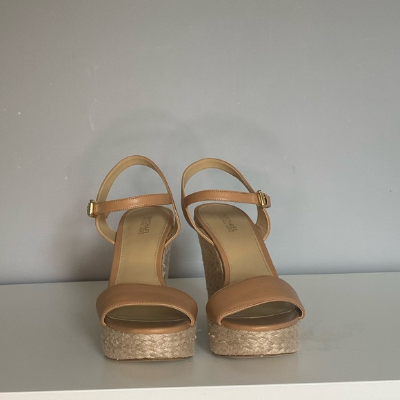 Micheal Kors Wedges: Nude: Size 6: Worn Once - Picture 4 of 5